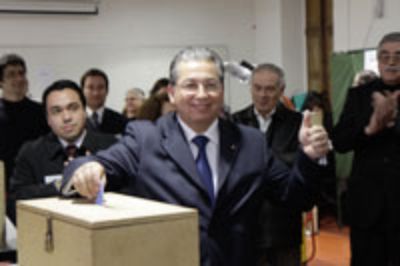 El académico Raúl Morales Segura obtuvo un 47,22% de la votación en la que el total de sufragios emitidos fue de 1.823.