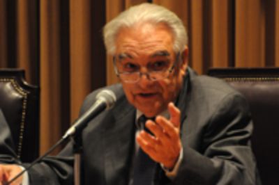 Prof. Jaime Lavados, ex Rector de la U. de Chile. 