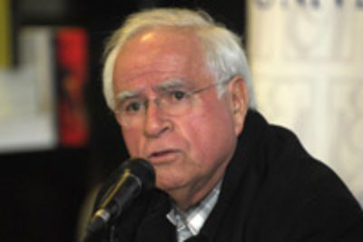 Leonidas Morales, editor crítico de la obra.