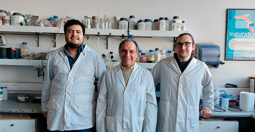 Equipo U. de Chile desarrollará juego para enseñar cómo opera una planta de vacunas contra el SARS-CoV-2
