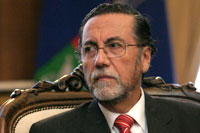 Rector Víctor Pérez Vera.
