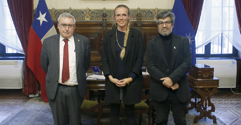 Universidad de Chile fortalece sus vínculos con la Universidad de París 1 Panthéon-Sorbonne