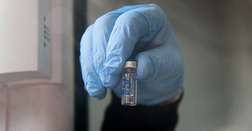 U. de Chile aplicará testeo de droga a parlamentarios a través de su Laboratorio de Análisis de Antidoping